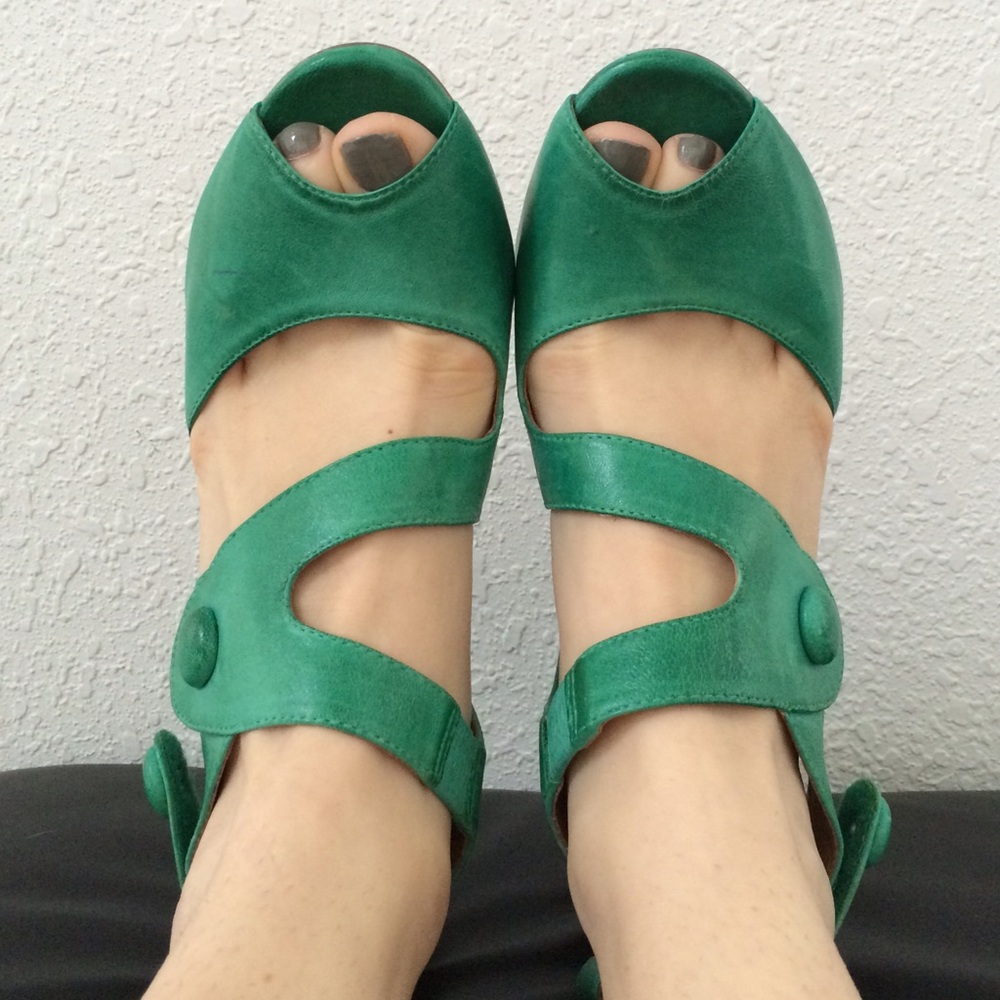 Miz Mooz Heels - Picture 4 of 4